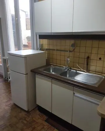 Gelijkvloers Apartment *